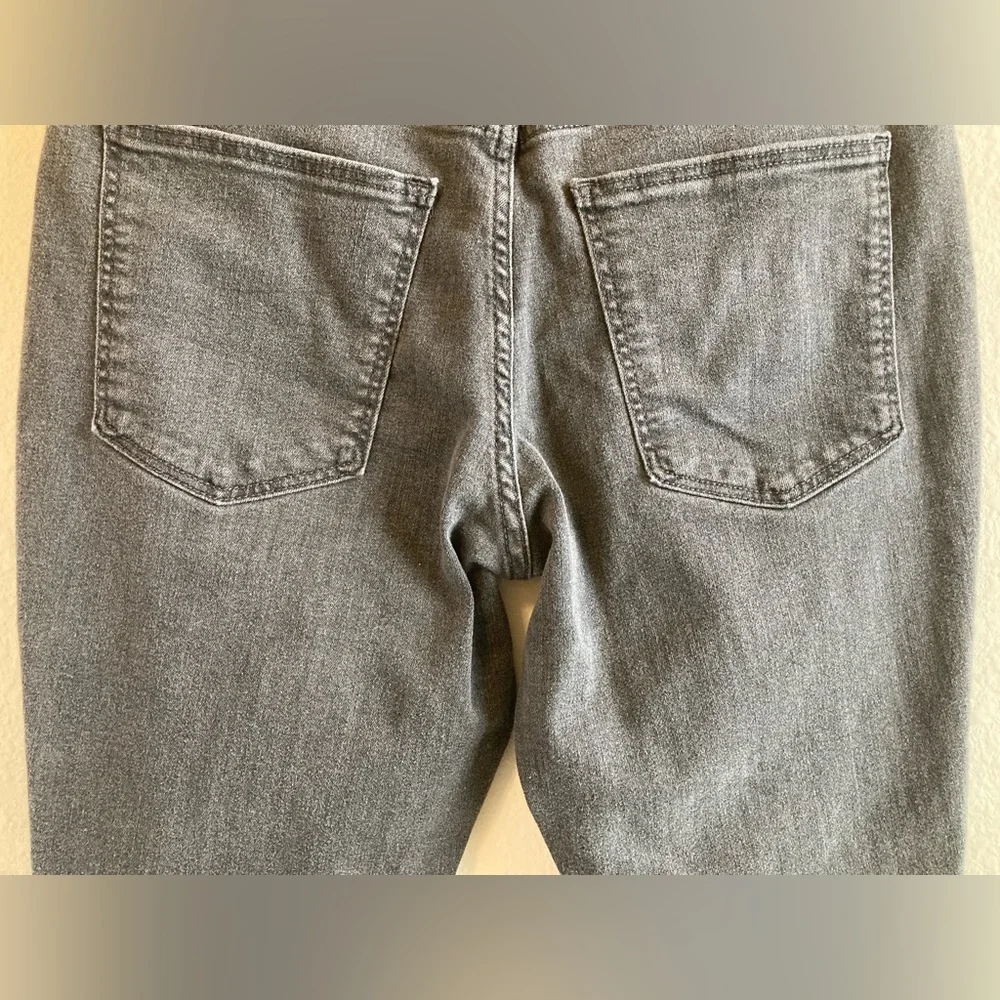 Universal Thread Dark Charcoal Gray High Rise Skinny Jeans Size 10 Short - Picture 9 of 11